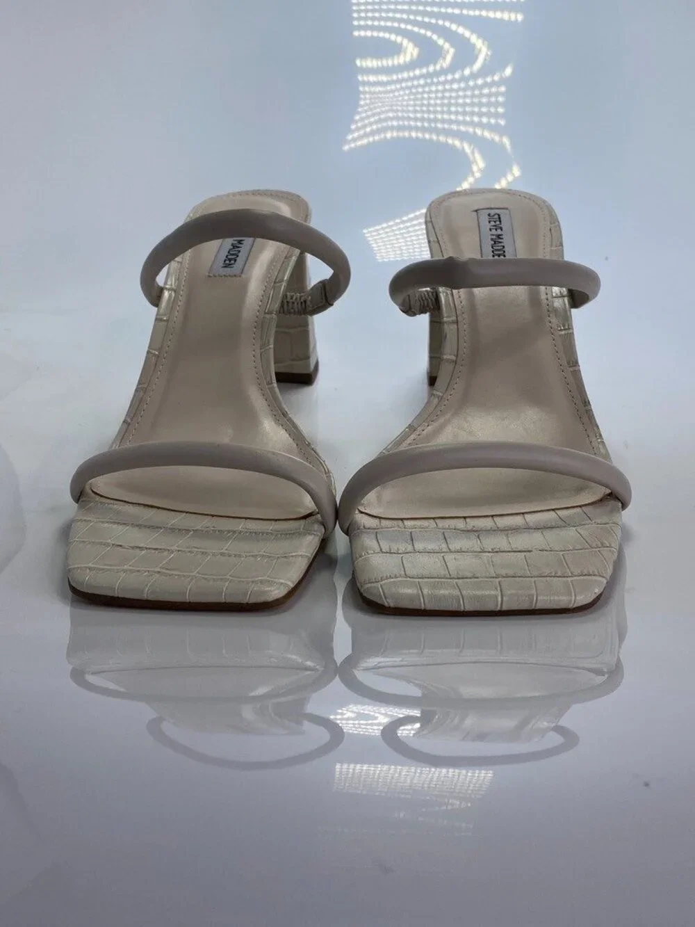 Steve Madden Women's Lilah Double Band White Croc Sandals Sz 10